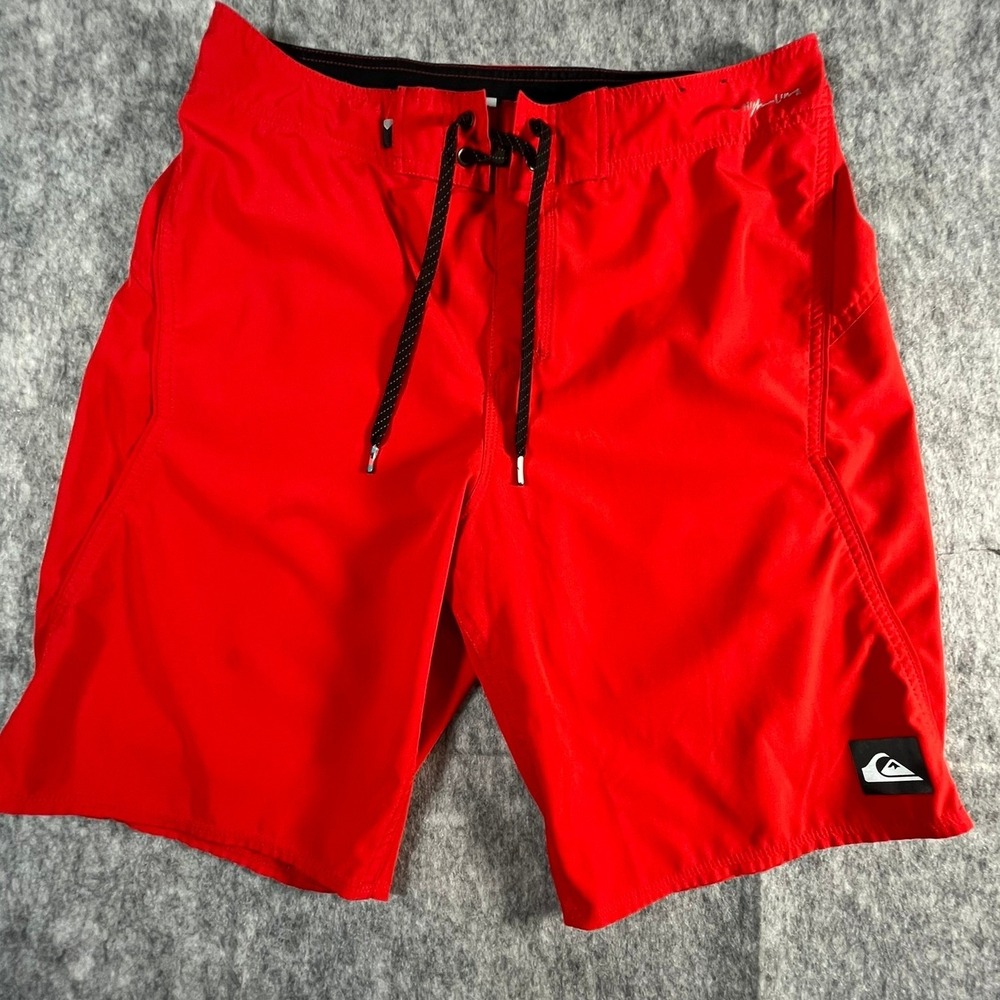 Quiksilver Mens 32 Boardshorts Red Dryflight 9" inseam